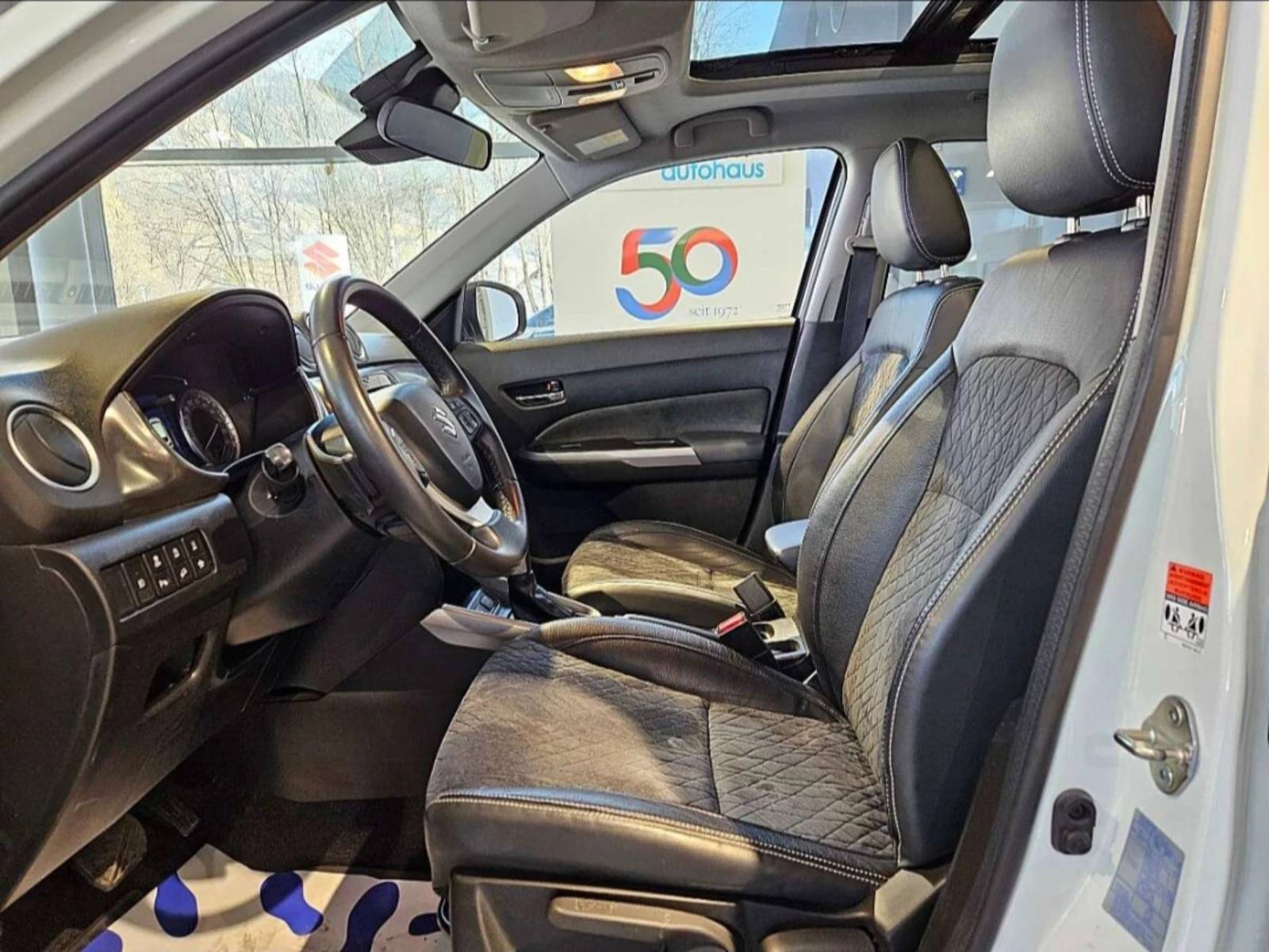 Suzuki Vitara FULL SERVICE IN SUZUKI All GRIP Панорама 4х4 , снимка 7 - Автомобили и джипове - 53759344