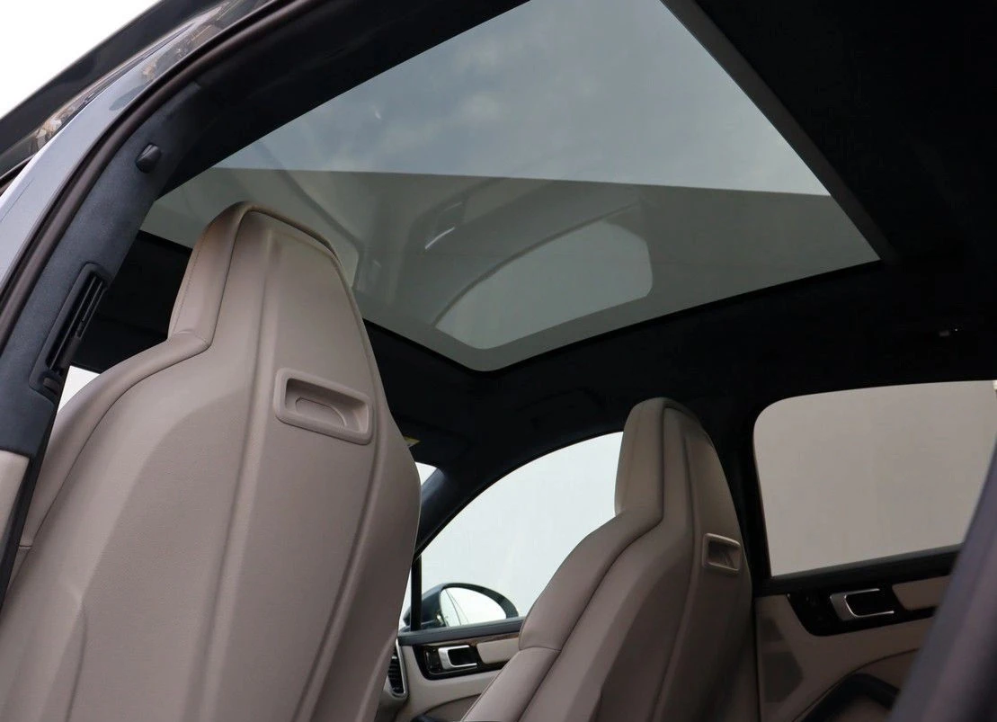 Porsche Cayenne Coupe Turbo S E-Hybrid, снимка 9 - Автомобили и джипове - 53884756