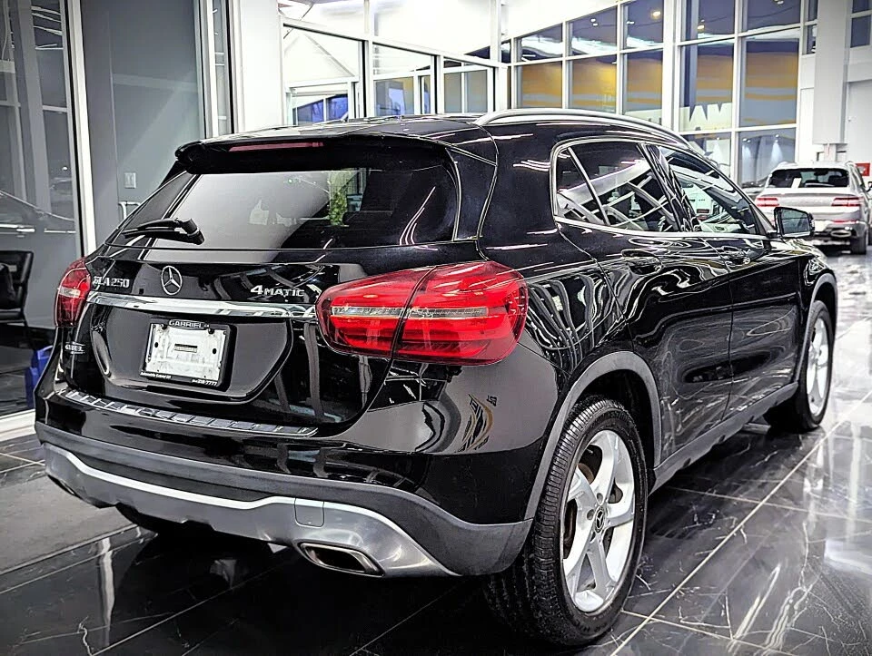 Mercedes-Benz GLA 250 4MATIC* АвтоКредит* (Цена до БГ) , снимка 5 - Автомобили и джипове - 53910835