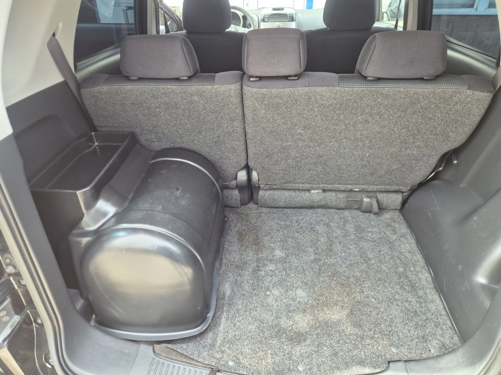 Daihatsu Terios 1.5i-4x4 GPL, снимка 12 - Автомобили и джипове - 54190029