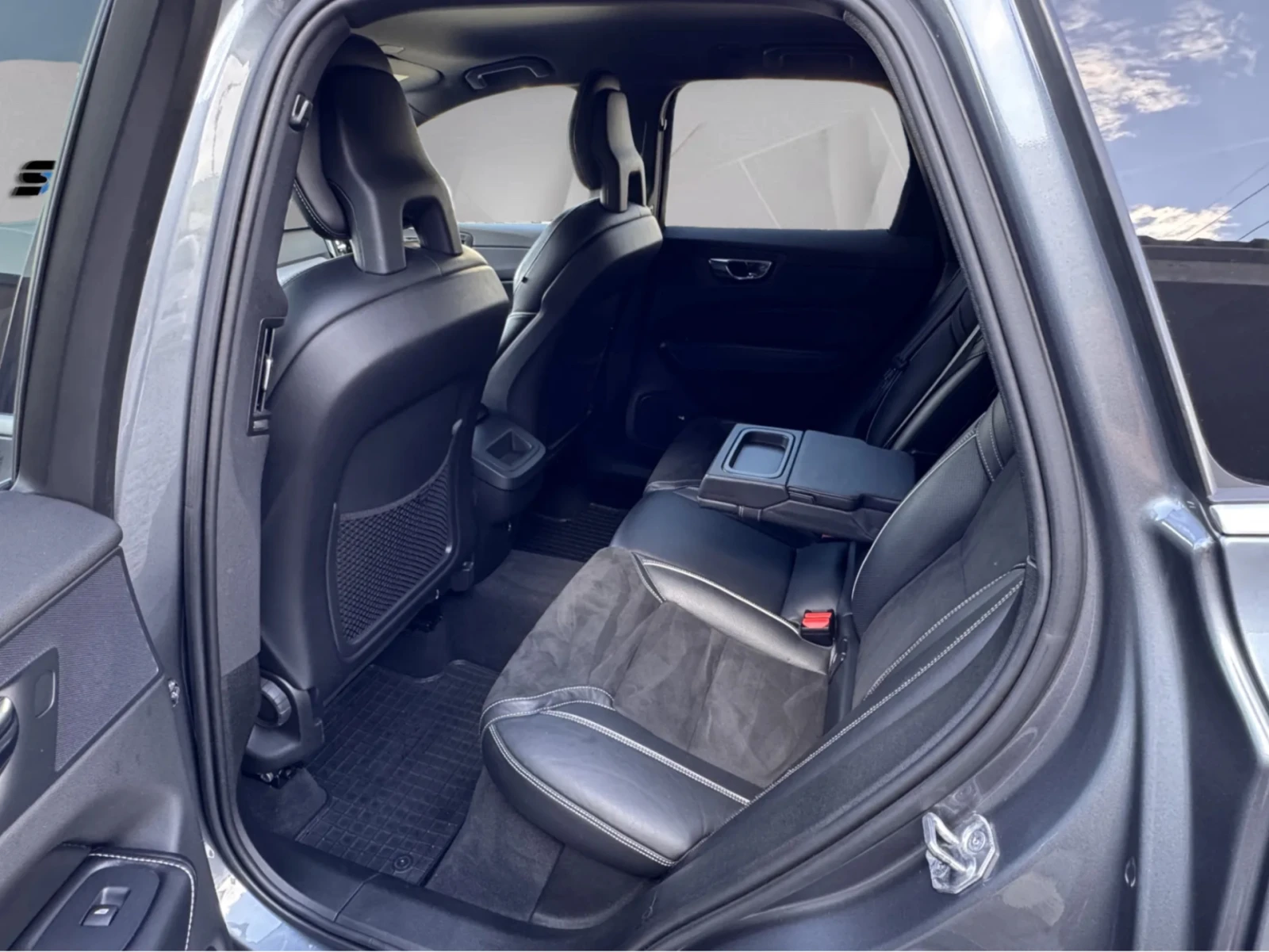 Volvo XC60 T5 R-DESIGN KEYLESSGO APPLE CAR PLAY ANDROID AUTO | Mobile.bg � ����������� 15