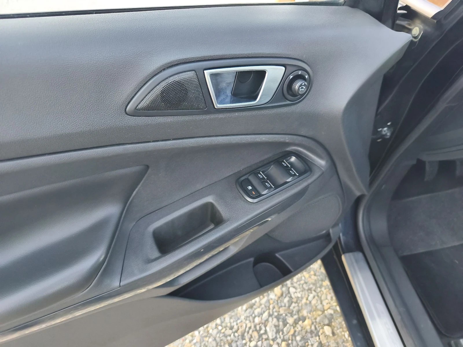 Ford EcoSport 1.5tdci Titanium , снимка 14 - Автомобили и джипове - 55466076