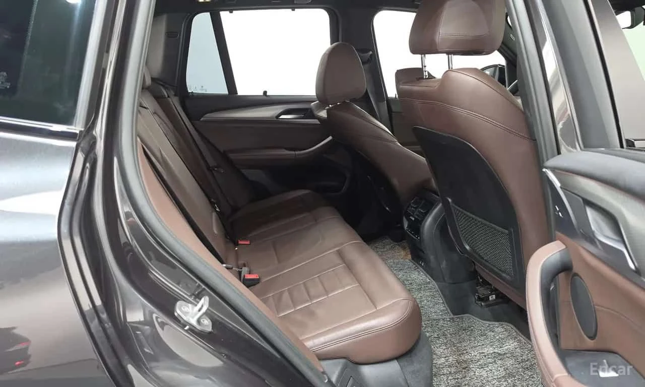 BMW X3 * xDrive20d * ОПЦИЯ ЗА ФИНАНСИРАНЕ , снимка 11 - Автомобили и джипове - 55571908