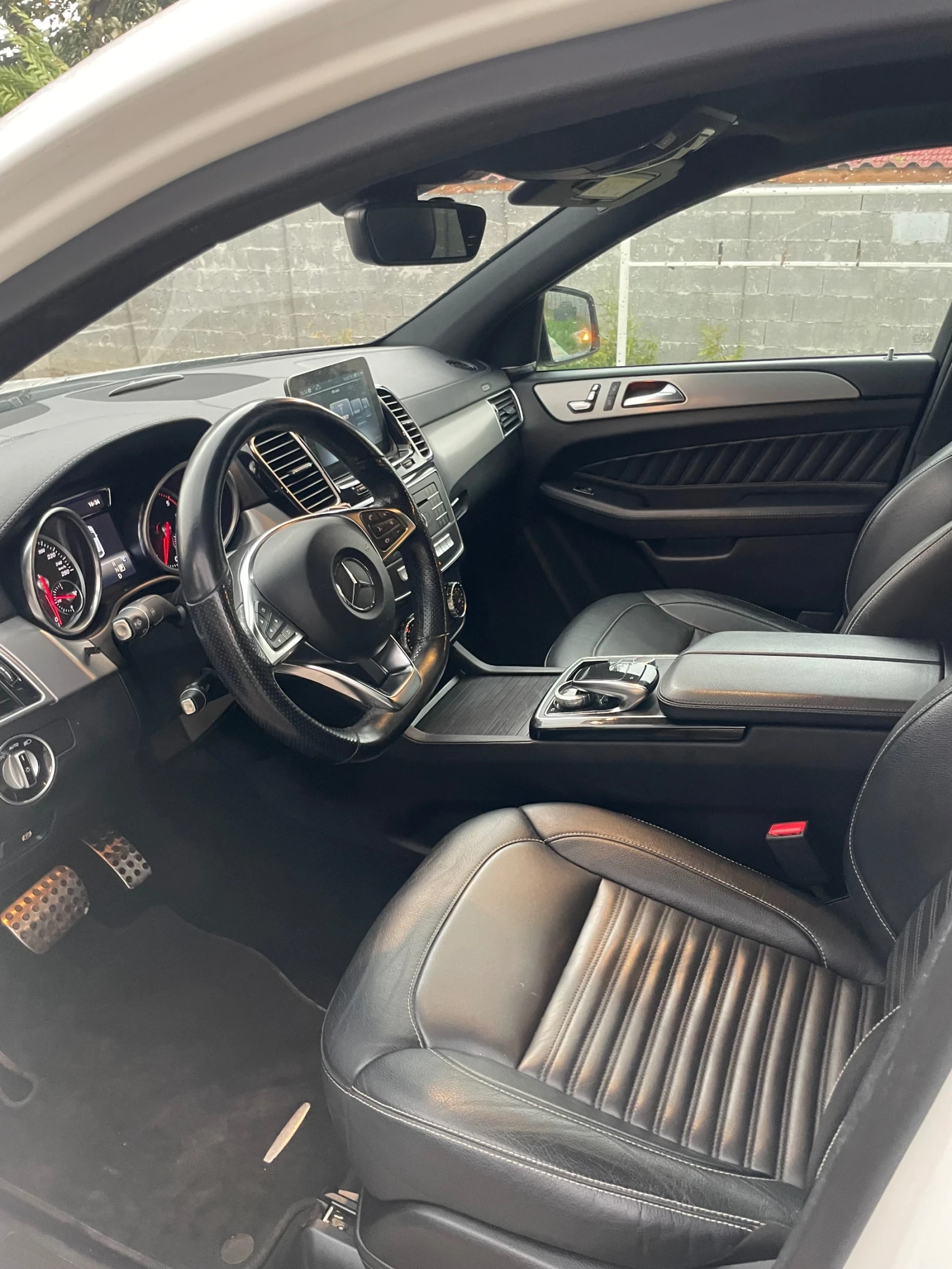 Mercedes-Benz GLE 350 AMG/FULL/TOP, снимка 13 - Автомобили и джипове - 55614855