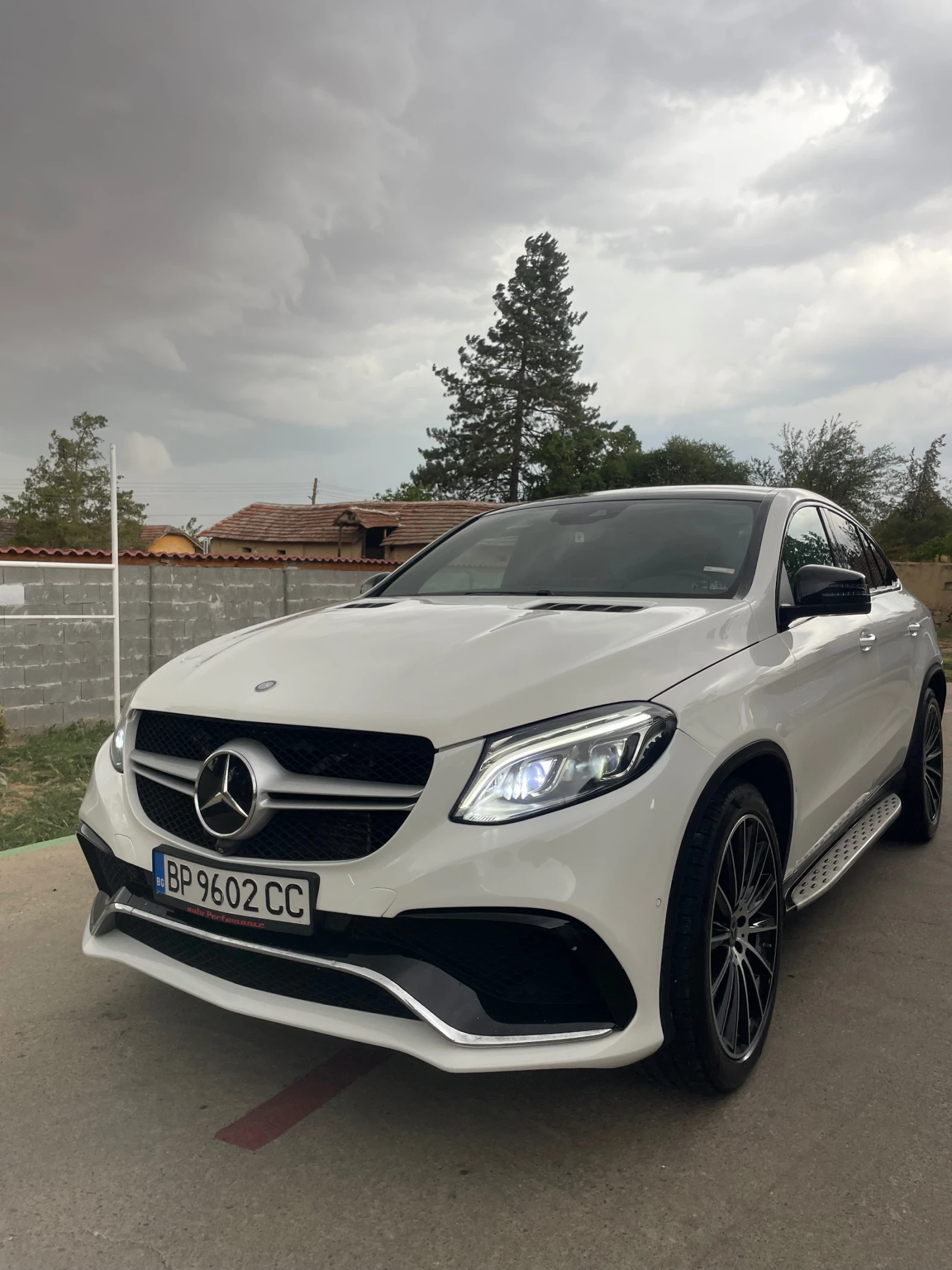 Mercedes-Benz GLE 350 AMG/FULL/TOP, снимка 7 - Автомобили и джипове - 55614855
