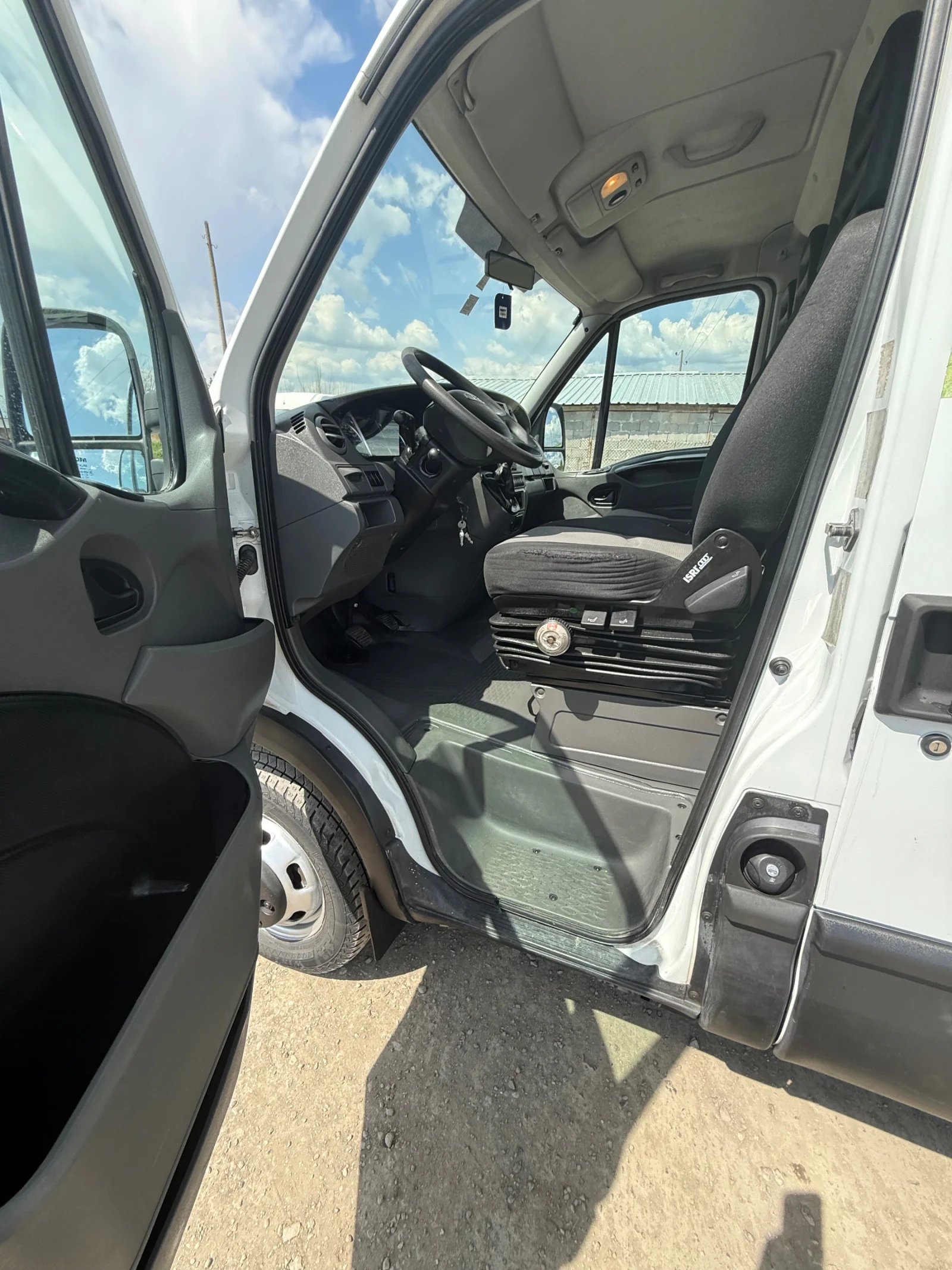 Iveco 35c18 3.0D, 180 k.c. - изображение 9