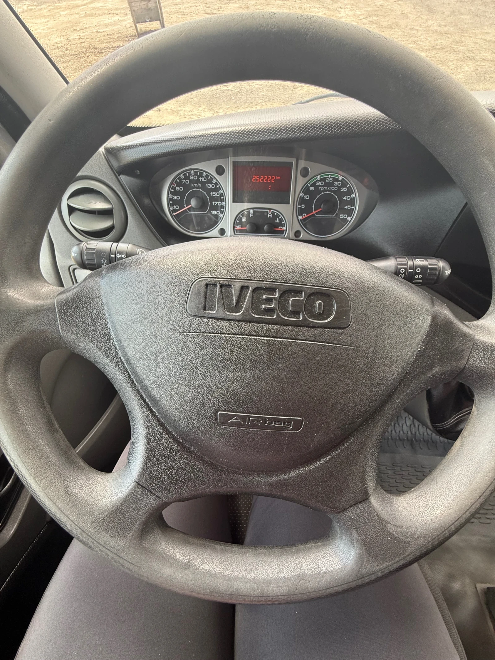 Iveco 35c18 3.0D, 180 k.c. - изображение 10