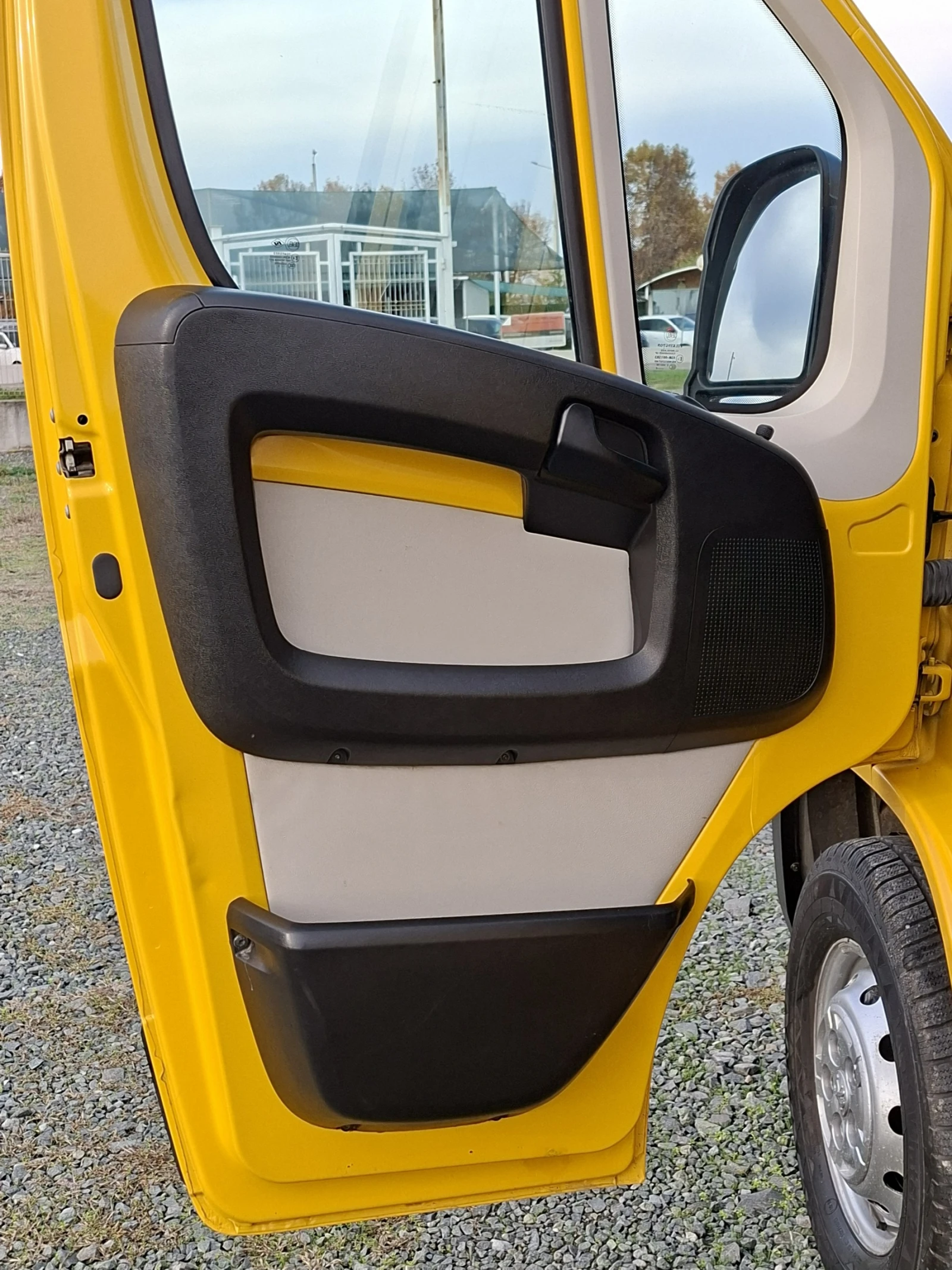 Peugeot Boxer 2.0HDi 130k.c., снимка 13 - Бусове и автобуси - 53830624