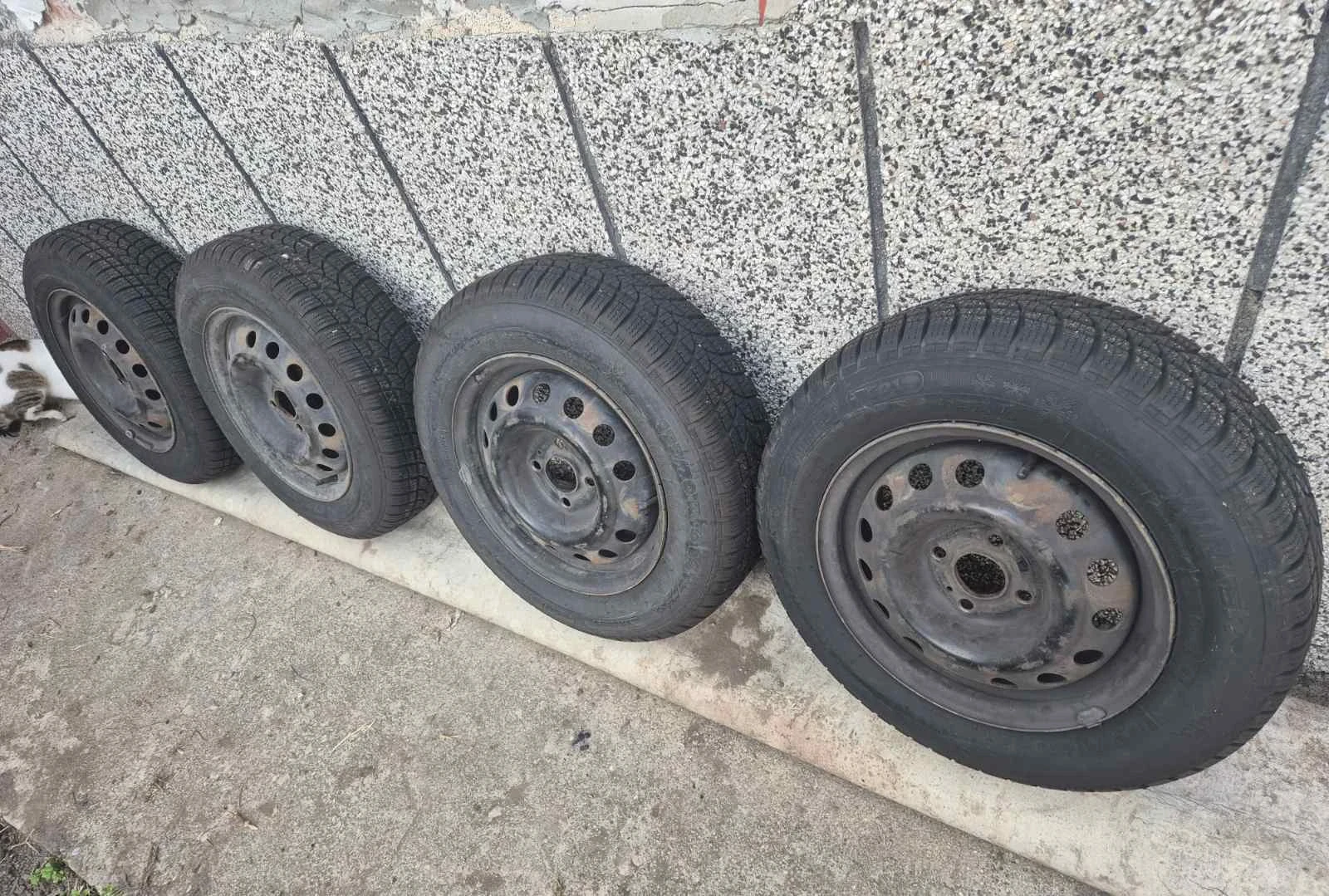 ���� � ������ 175/70R14 | Mobile.bg � ����������� 1