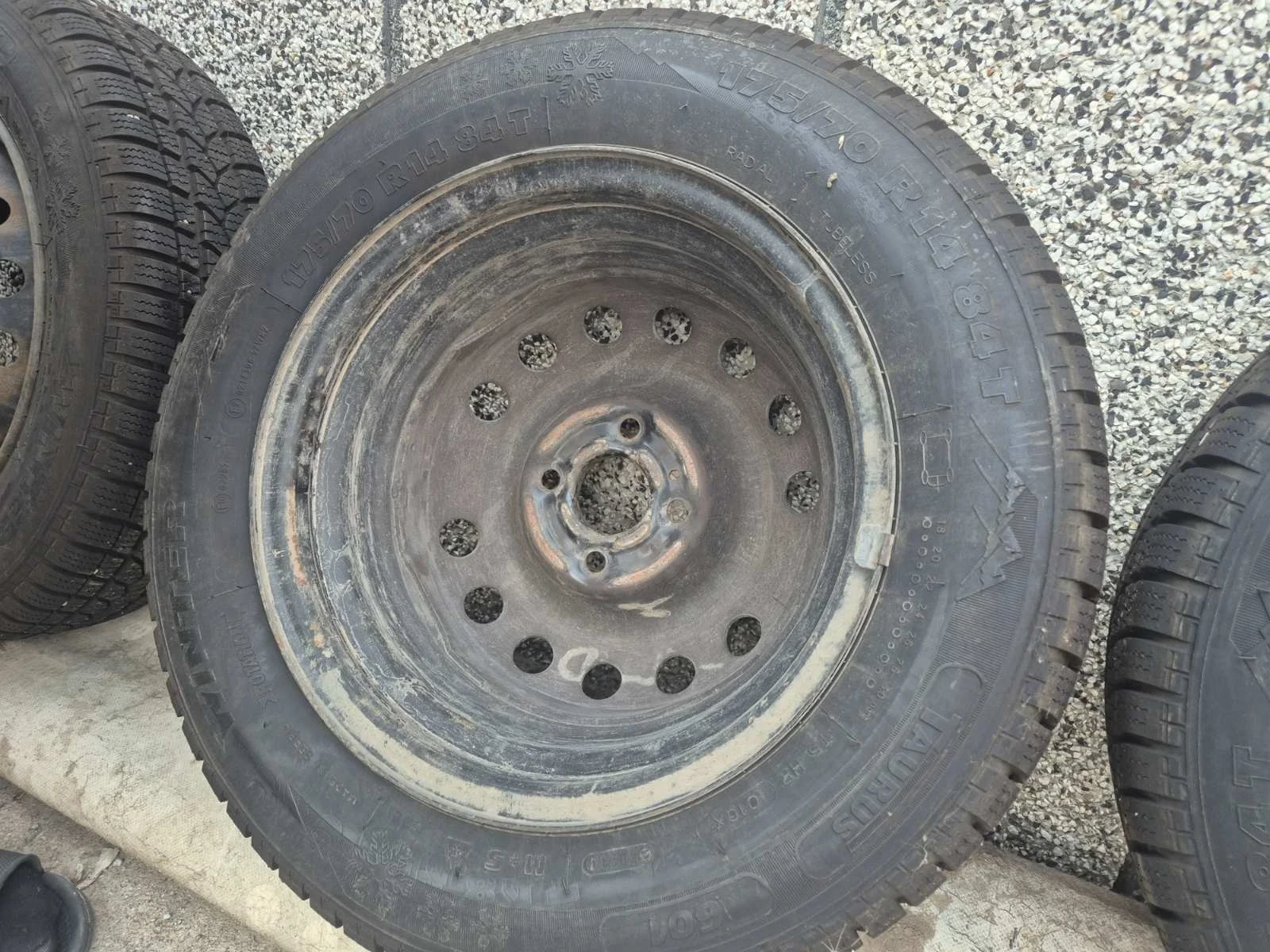 ���� � ������ 175/70R14 | Mobile.bg � ����������� 3