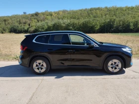 BMW iX1, снимка 2