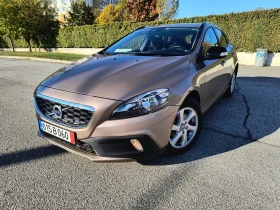     Volvo V40 Cross Country D2