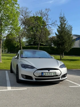 Tesla Model S P85+ Free Supercharger CCS