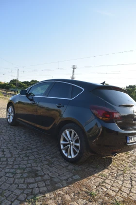 Обява за продажба на Opel Astra 1.4T ~9 999 лв. - изображение 4