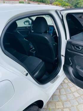 Renault Megane 1.6 ГАЗ - 14000 лв. - 99478325 8