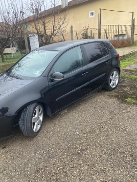 VW Golf JTD - 3300 € / 6454.24 лв. - 31989183 8