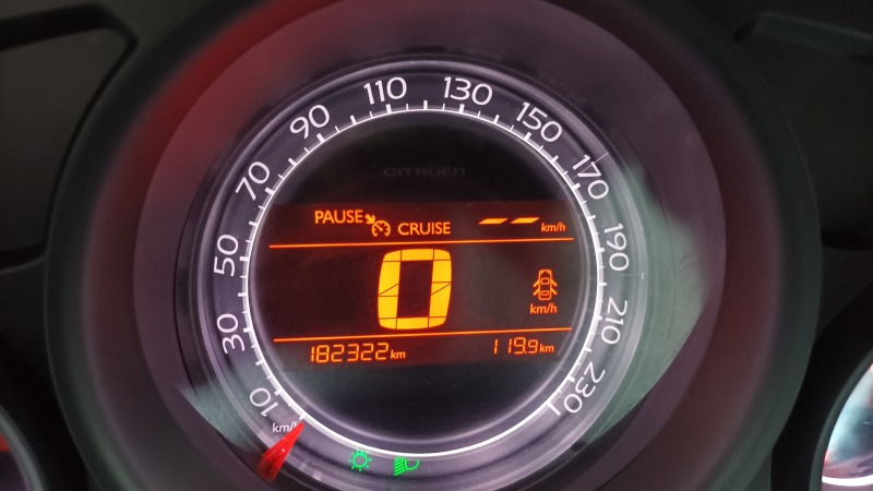 Citroen C4 1.6 hdi, снимка 11 - Автомобили и джипове - 46355801