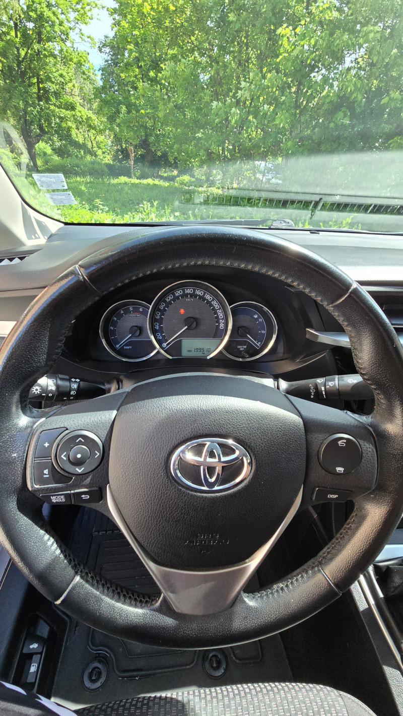 Toyota Corolla, снимка 12 - Автомобили и джипове - 45829750