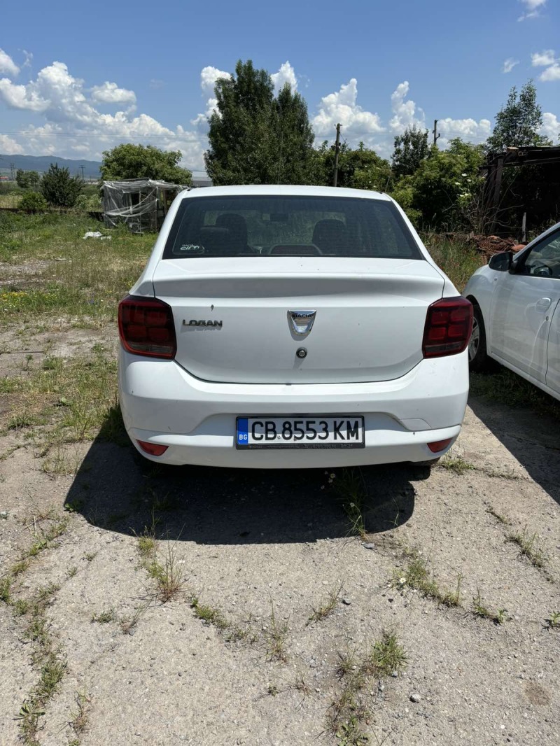 Dacia Logan, снимка 7 - Автомобили и джипове - 46126957