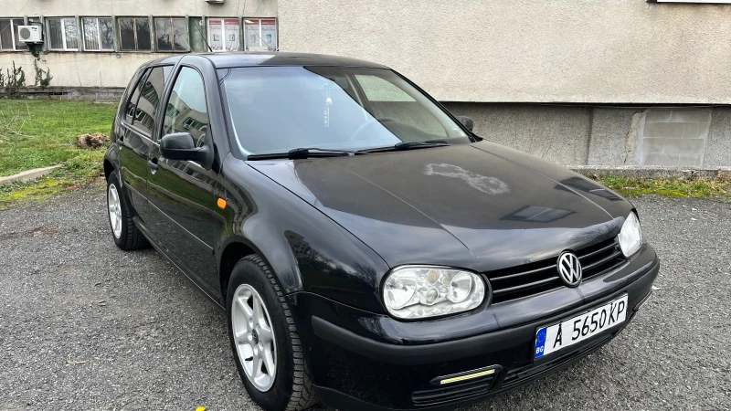 VW Golf 1.4 75ps, снимка 2 - Автомобили и джипове - 48416407