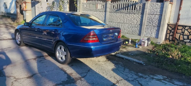 Mercedes-Benz C 270, снимка 5 - Автомобили и джипове - 48838632