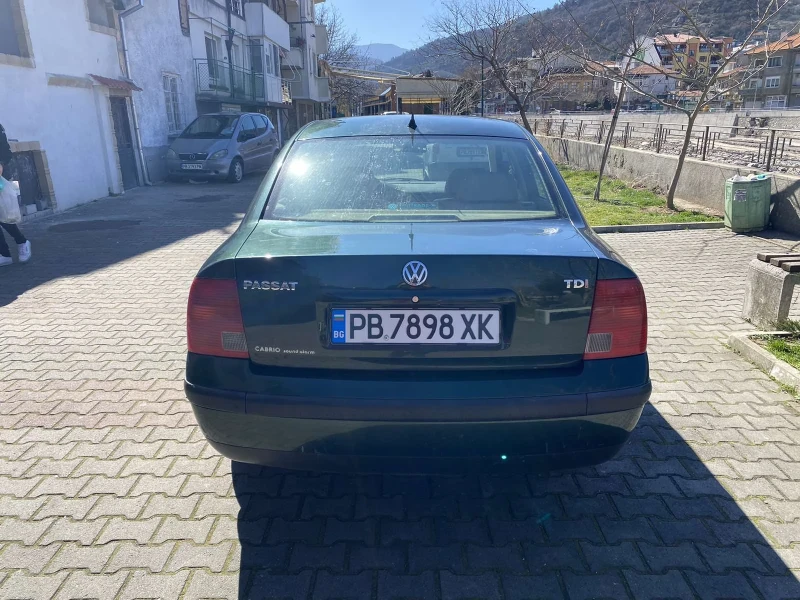 VW Passat, снимка 6 - Автомобили и джипове - 49433382