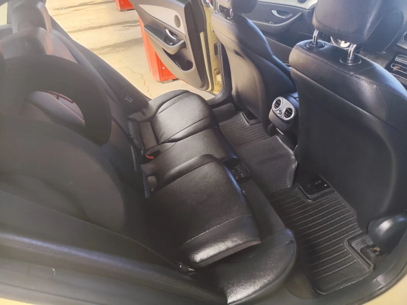 Mercedes-Benz E 220, снимка 10 - Автомобили и джипове - 51387060