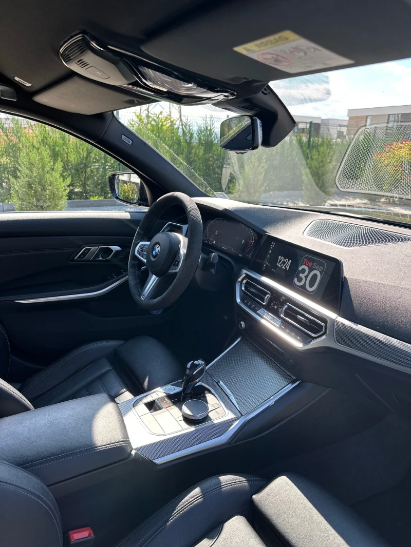 BMW 320 xDrive, снимка 9 - Автомобили и джипове - 52310822