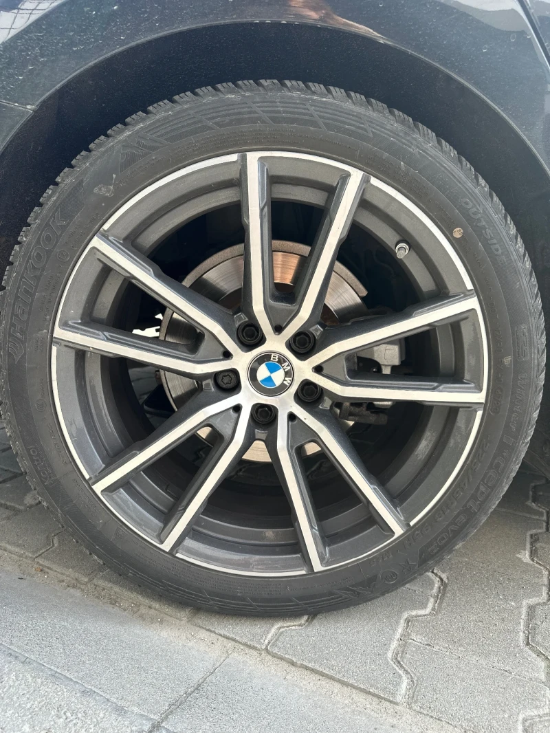 BMW 320 xDrive, снимка 3 - Автомобили и джипове - 52310822