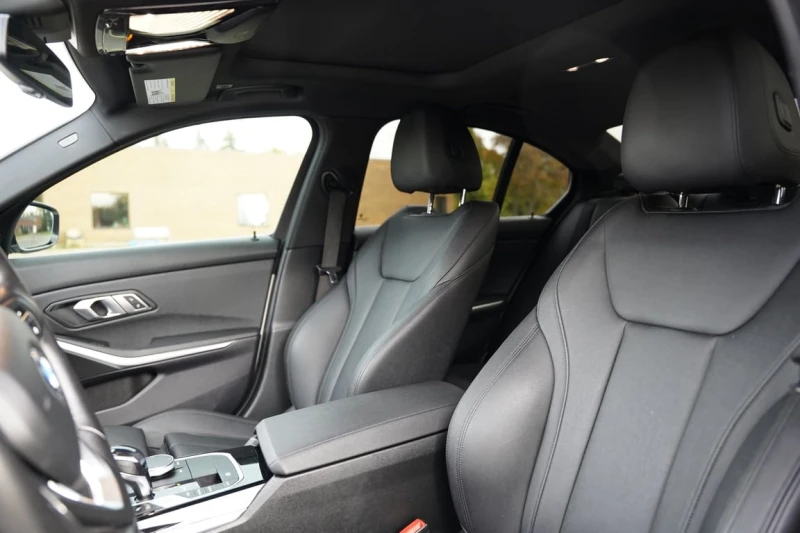 BMW 330 * xDrive * CARFAX * ЦЕНА ДО БГ, снимка 10 - Автомобили и джипове - 53087147