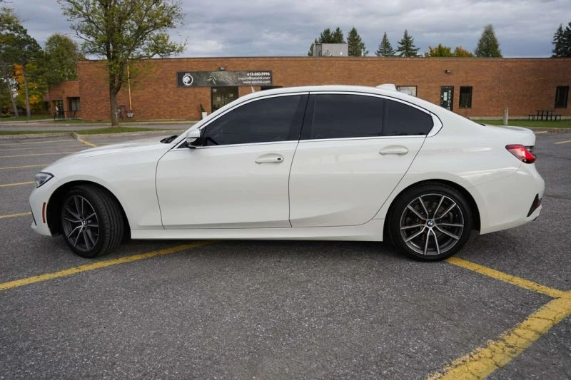 BMW 330 * xDrive * CARFAX * ЦЕНА ДО БГ, снимка 7 - Автомобили и джипове - 53087147