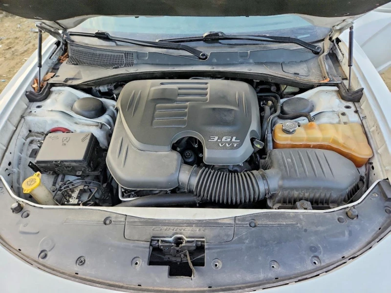 Dodge Charger 3.6l Sxt, снимка 11 - Автомобили и джипове - 53215833