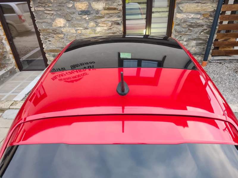 Peugeot 208 1.2Tyrbo GT-Line, снимка 8 - Автомобили и джипове - 53433190