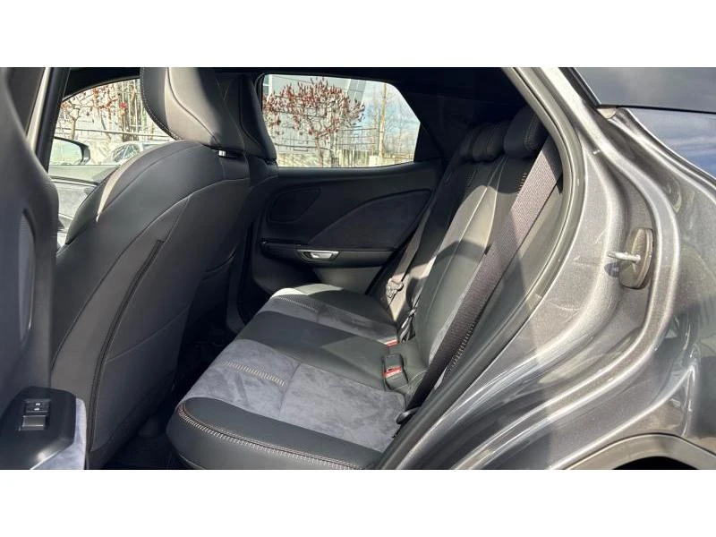 Lexus LBX  1.5HSD CVT FWD COOL, снимка 11 - Автомобили и джипове - 53509633