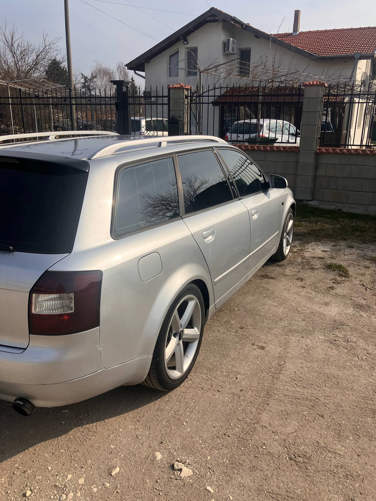 Audi A4  - изображение 2