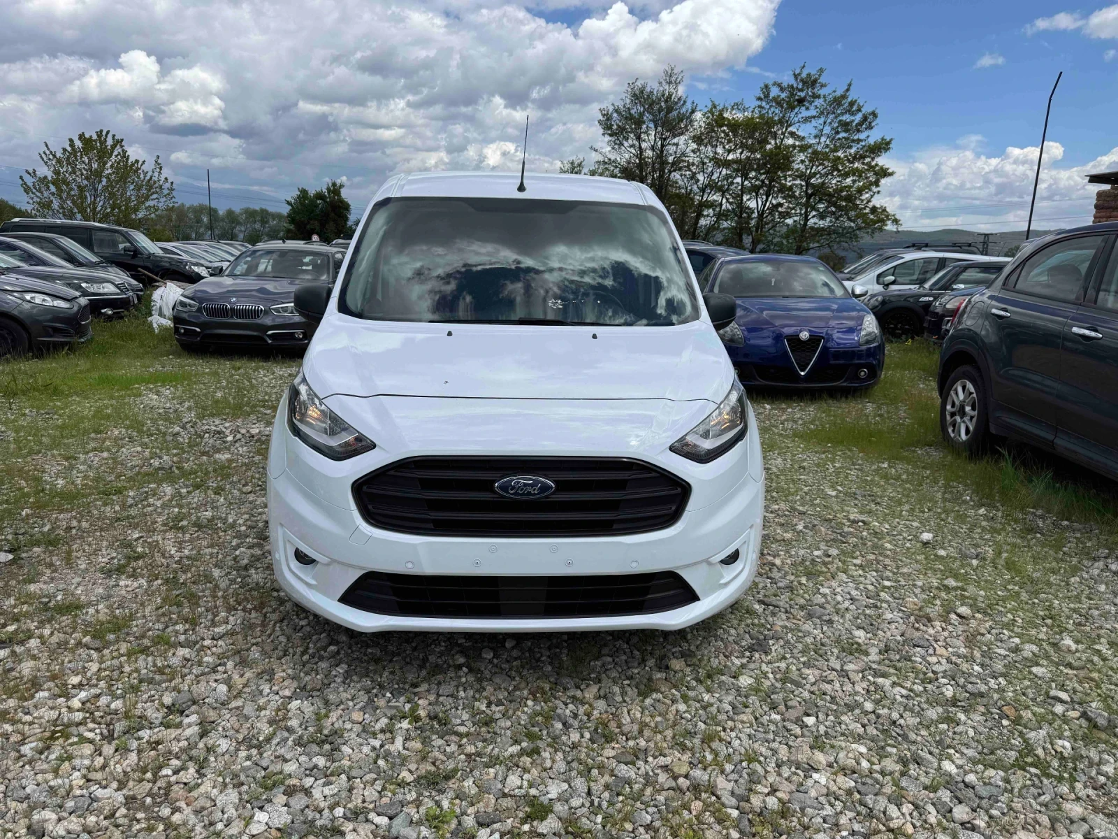 Ford Connect 1.5D 6 скорости 100к.с - изображение 2