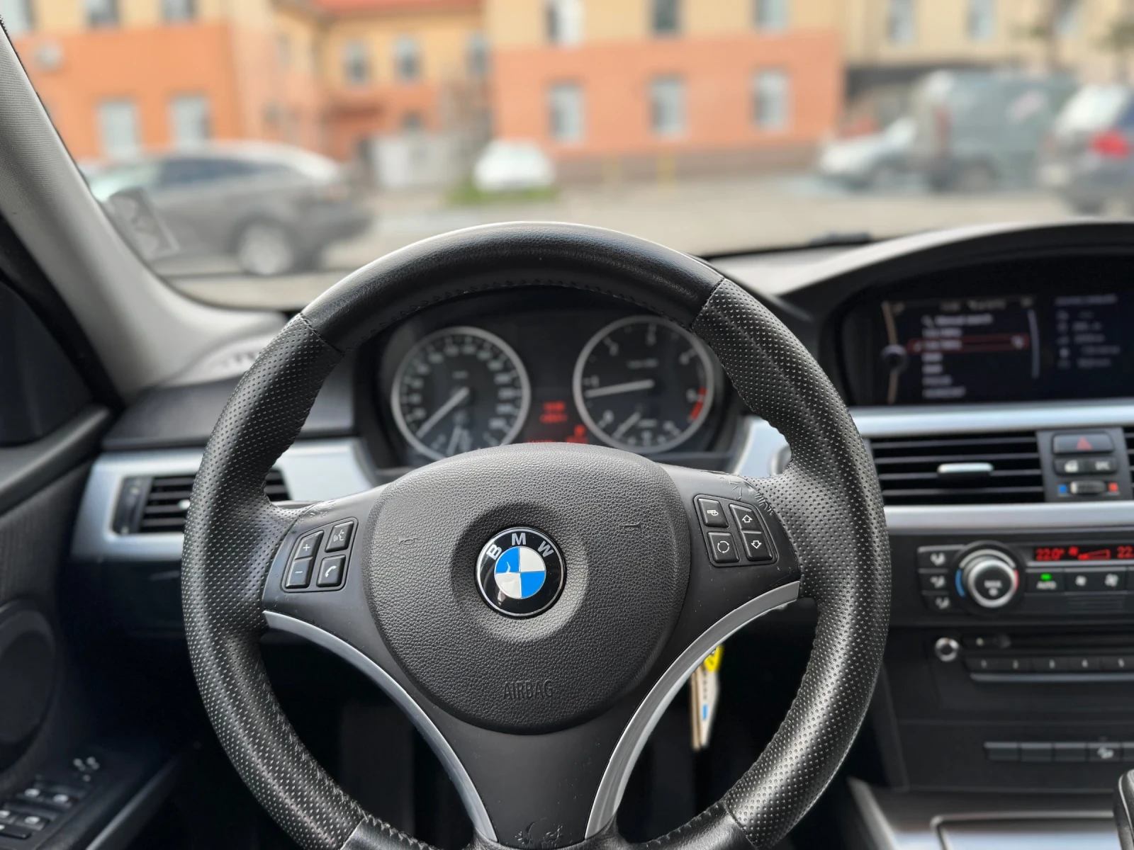 BMW 320 320D Xdrive  - изображение 10
