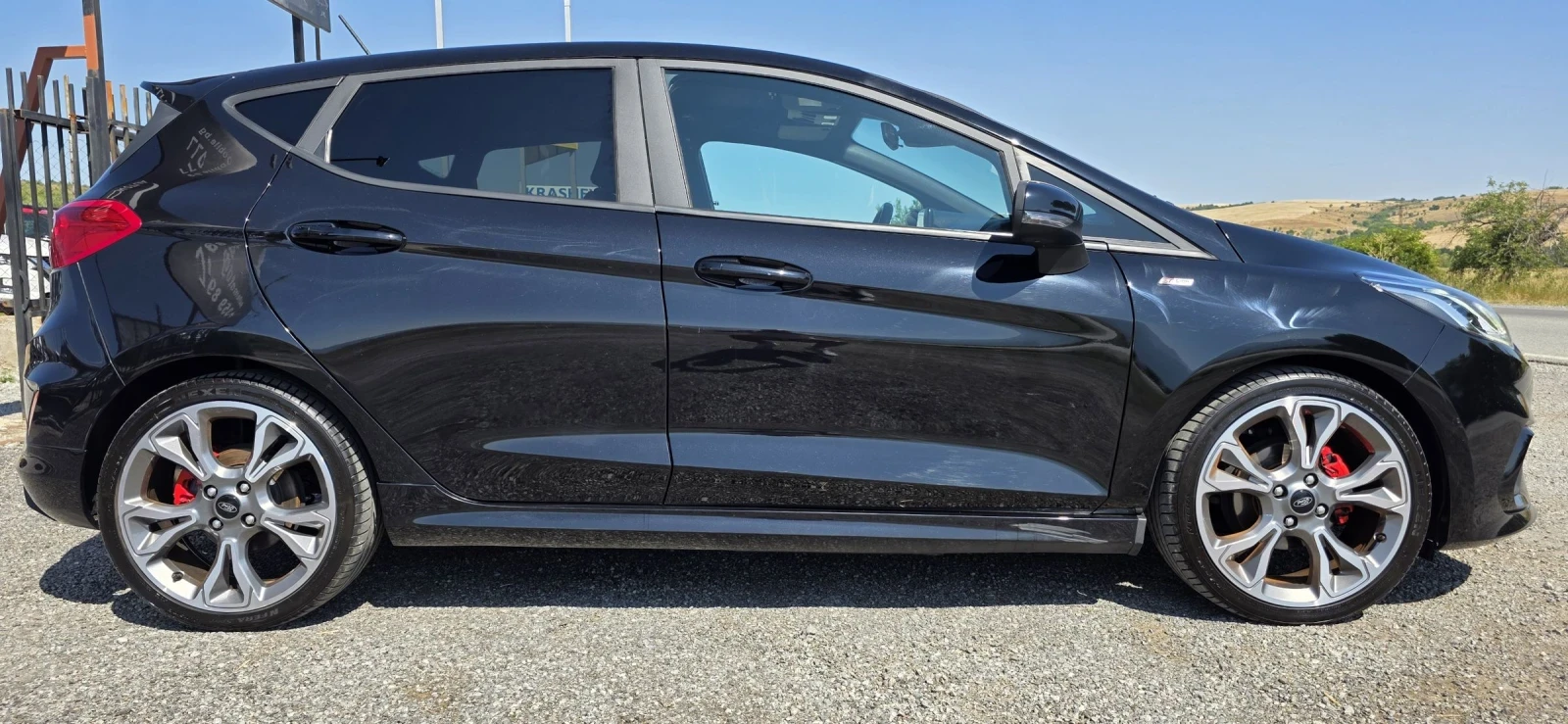 Ford Fiesta 1.5 Tdci-St Line-120hp-Panorama-Led - изображение 6