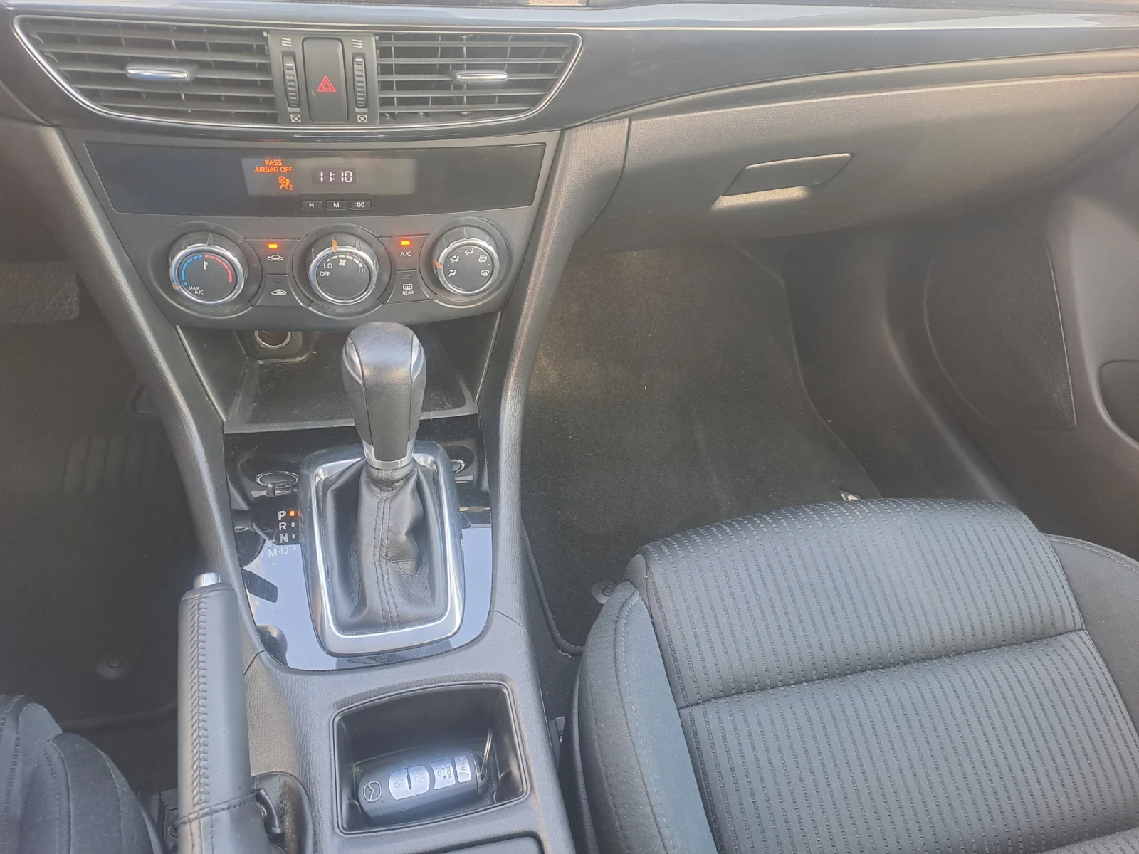 Mazda 6 2, 5i, 24000км.SKYACTIV | Mobile.bg — изображение 12