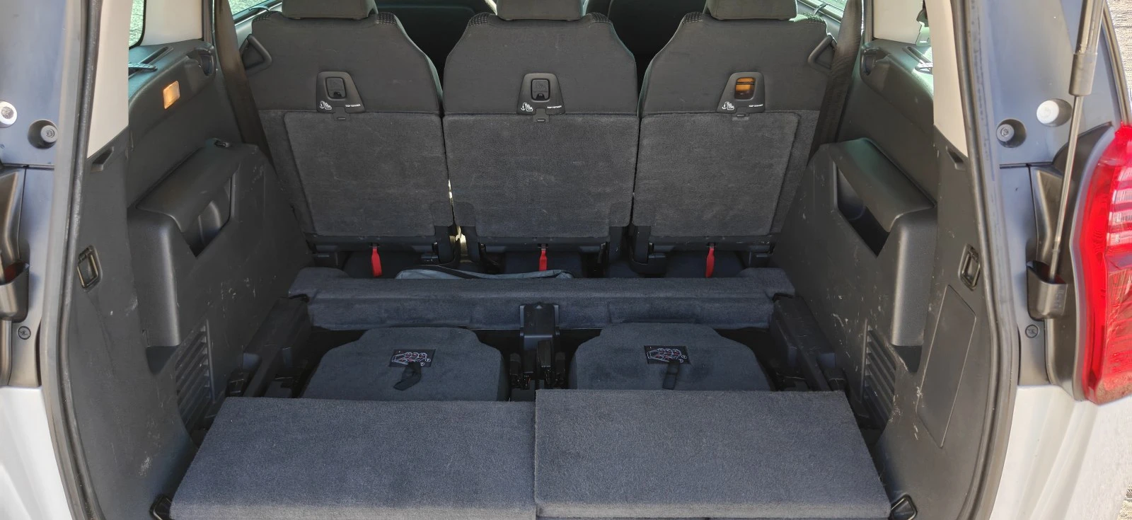 Peugeot 5008 1.6HDI-16�-7� | Mobile.bg � ����������� 14