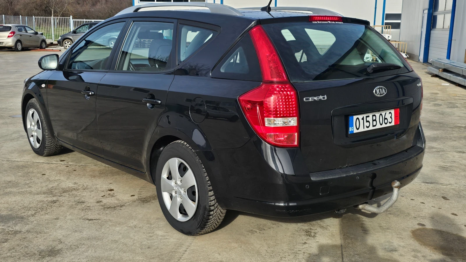 Kia Ceed 1.6 crdi | Mobile.bg � ����������� 4