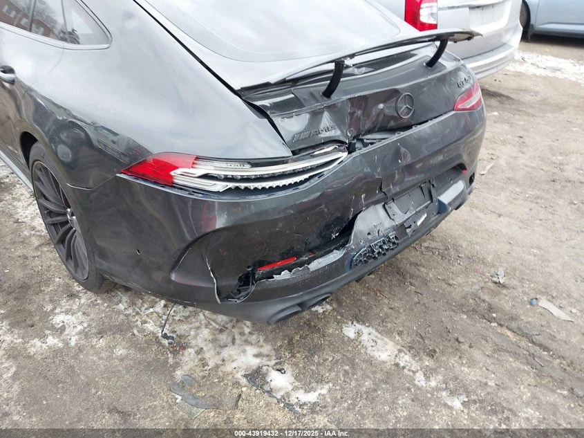 Mercedes-Benz AMG GT 3l 53 4-Door Coupe, снимка 6 - Автомобили и джипове - 53809429