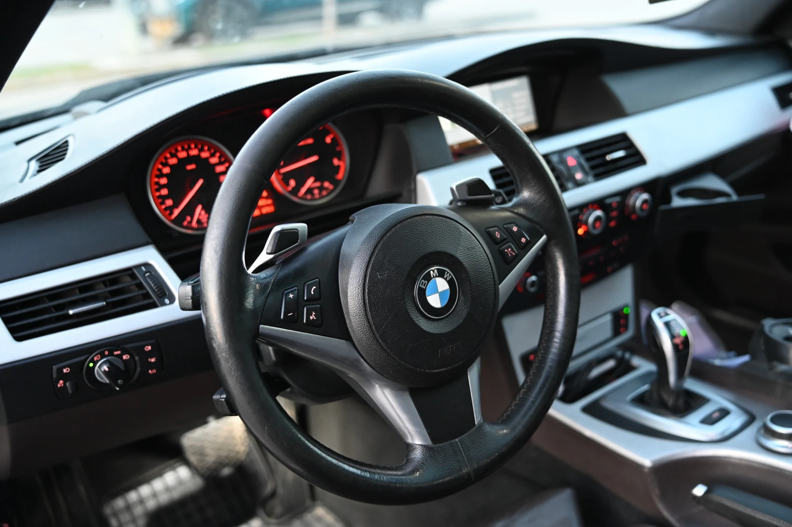 BMW 535 SAT /FACE/, снимка 15 - Автомобили и джипове - 53858190