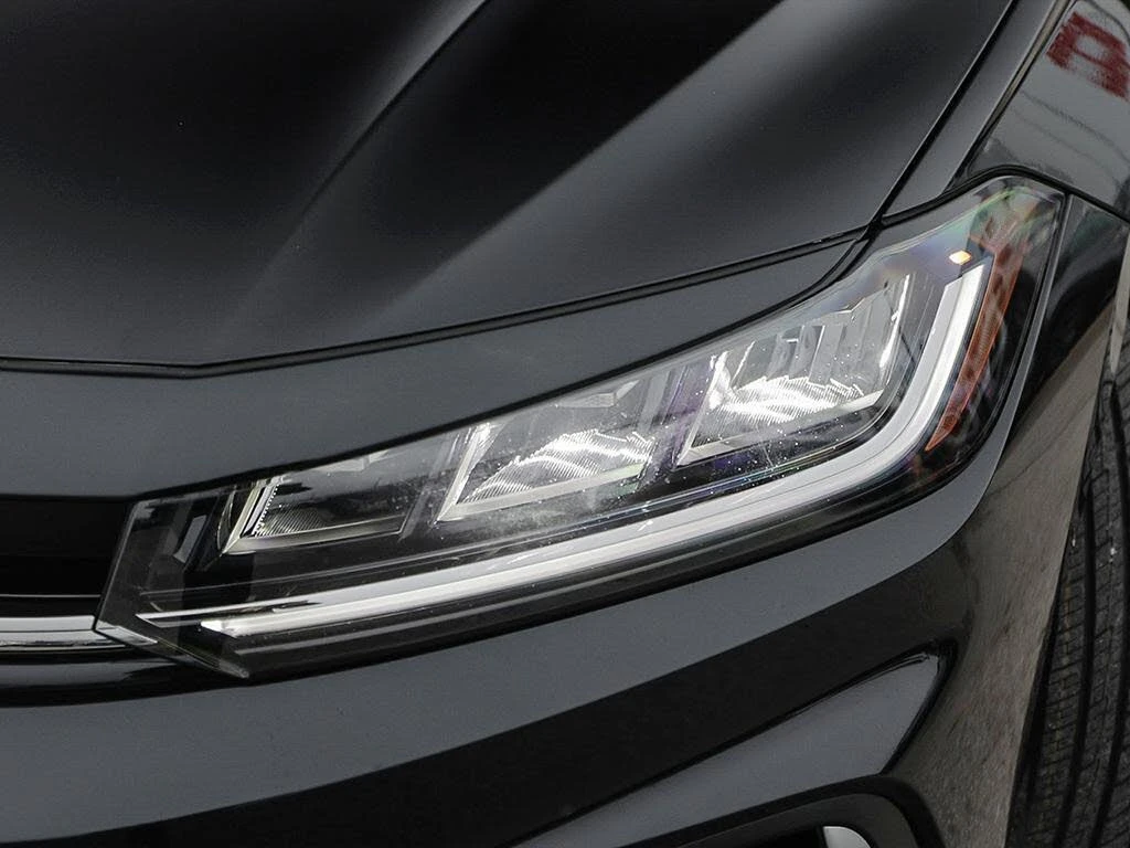 VW Jetta 1.5T Trendline FWD АвтоКредит  (ЦЕНА ДО БГ), снимка 3 - Автомобили и джипове - 53940434