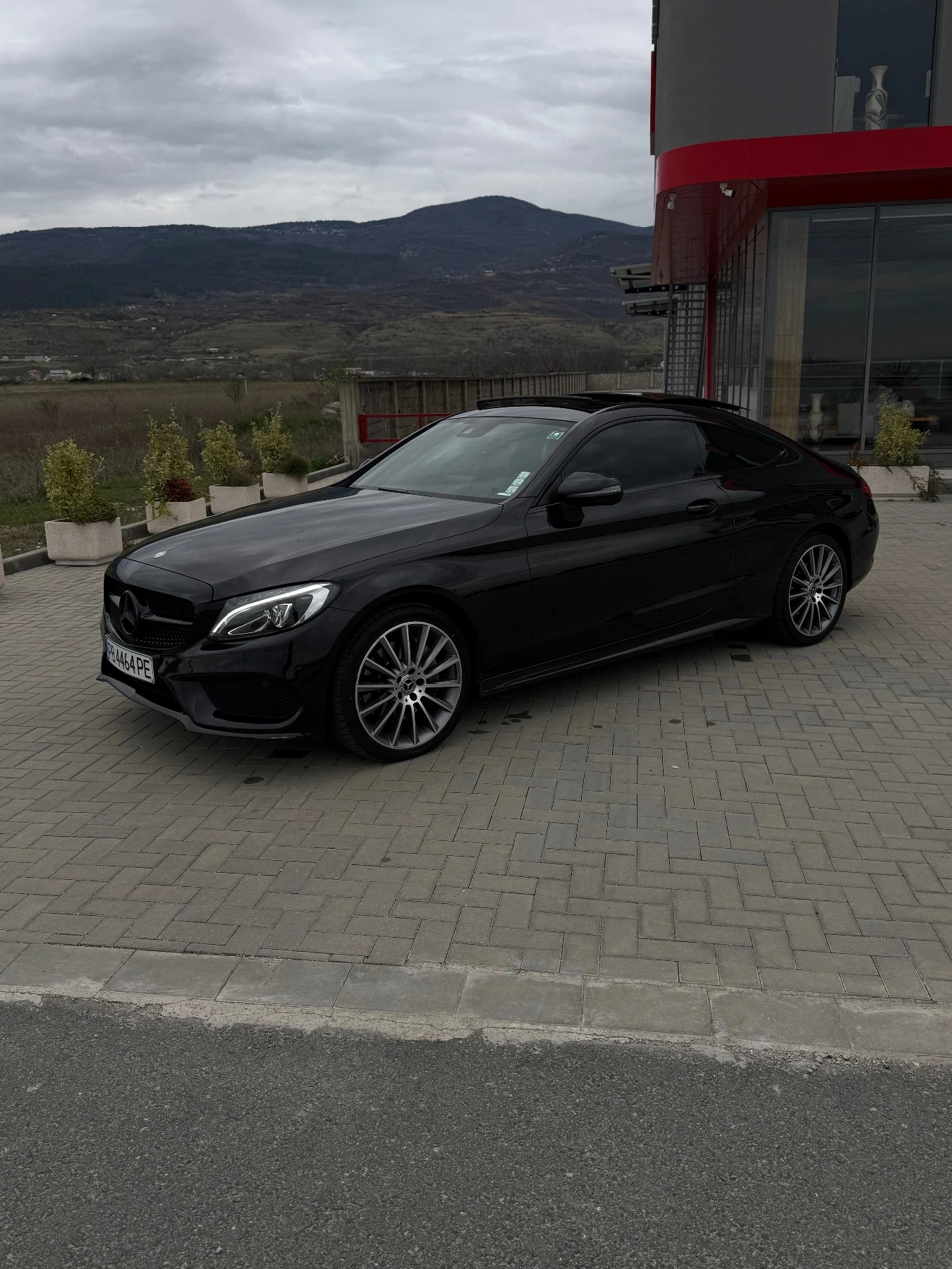 Mercedes-Benz C 250 AMG-ПАКЕТ 9G-TRONIC/AIRMATIC/PANORAMA/3D-BURMESTER