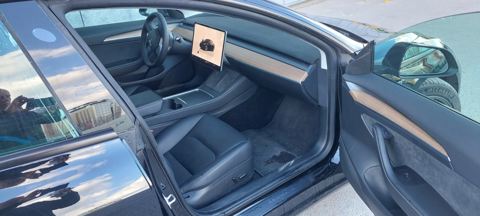 Tesla Model 3 LFP 62kwh, снимка 8 - Автомобили и джипове - 54160425