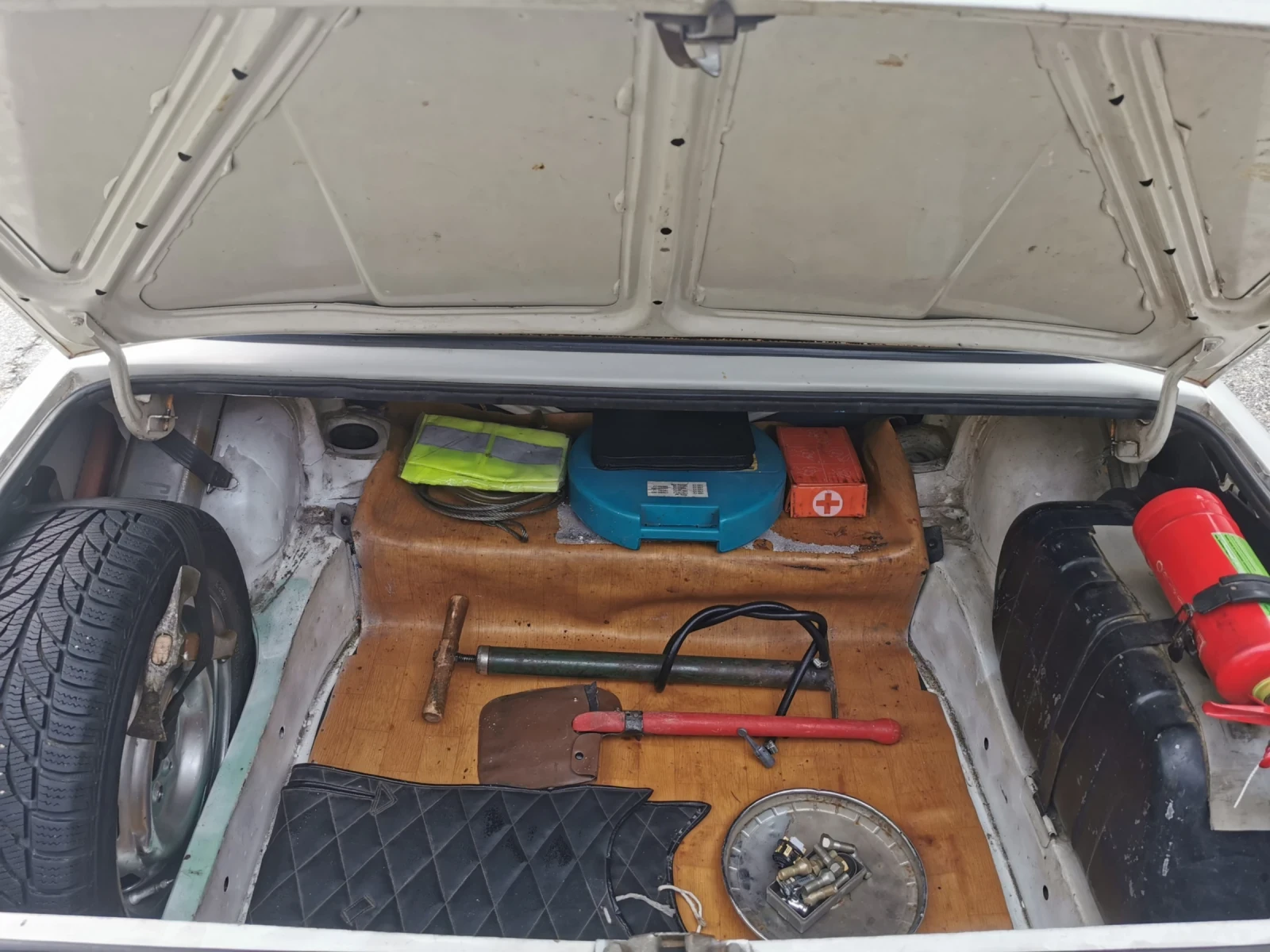 Lada 1200 1200S, снимка 12 - Автомобили и джипове - 54316930