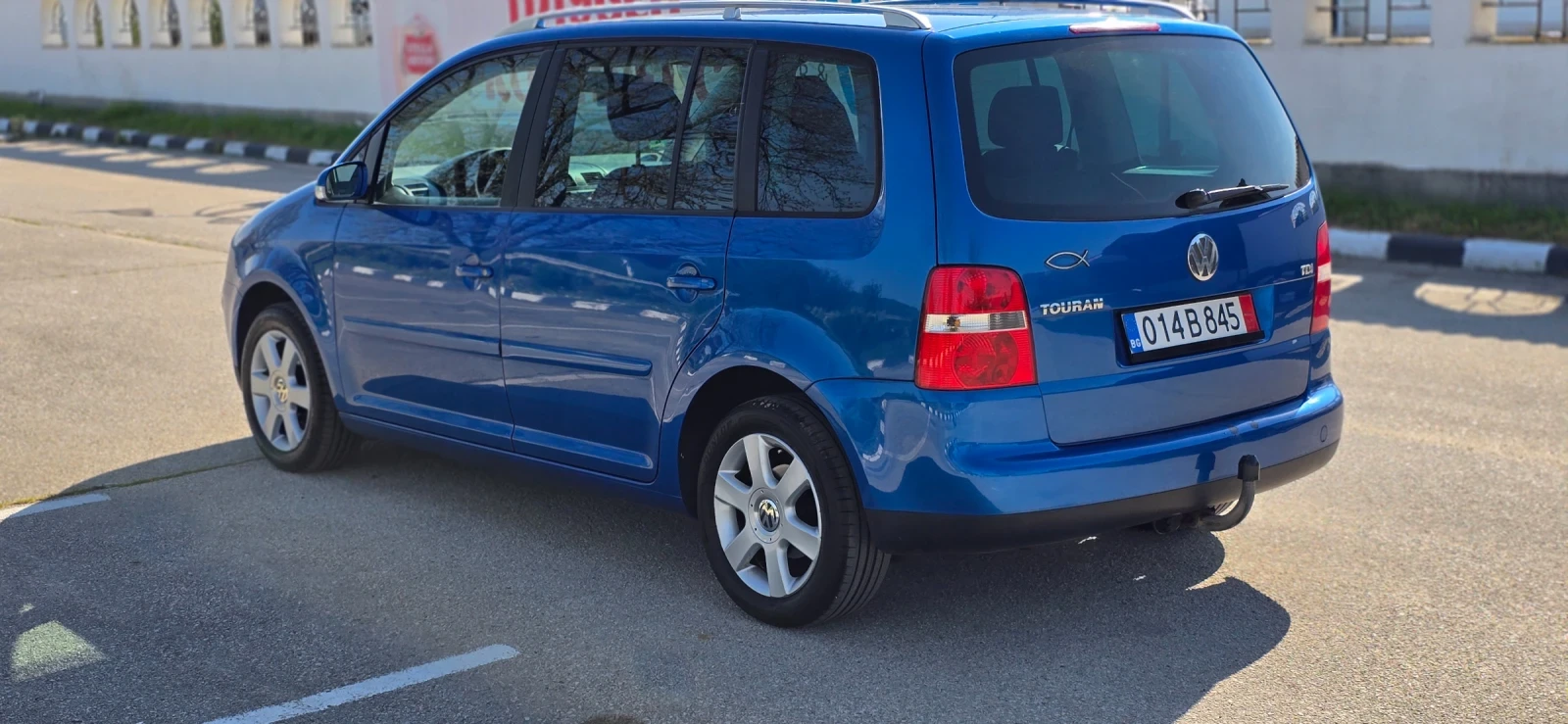 VW Touran 1.9 101hp, снимка 5 - Автомобили и джипове - 54525724