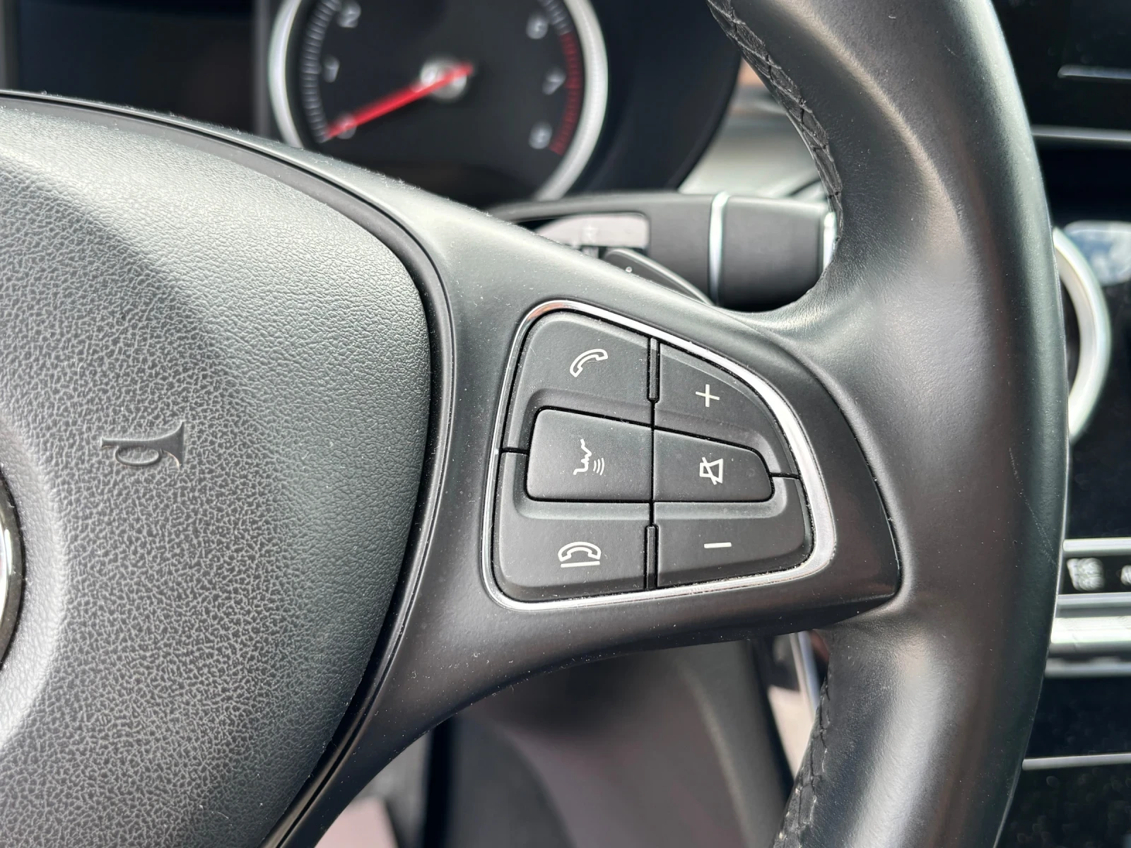 Mercedes-Benz C 180 C180/130X.KM./ПОДГРЕВ/TOP, снимка 11 - Автомобили и джипове - 54621978