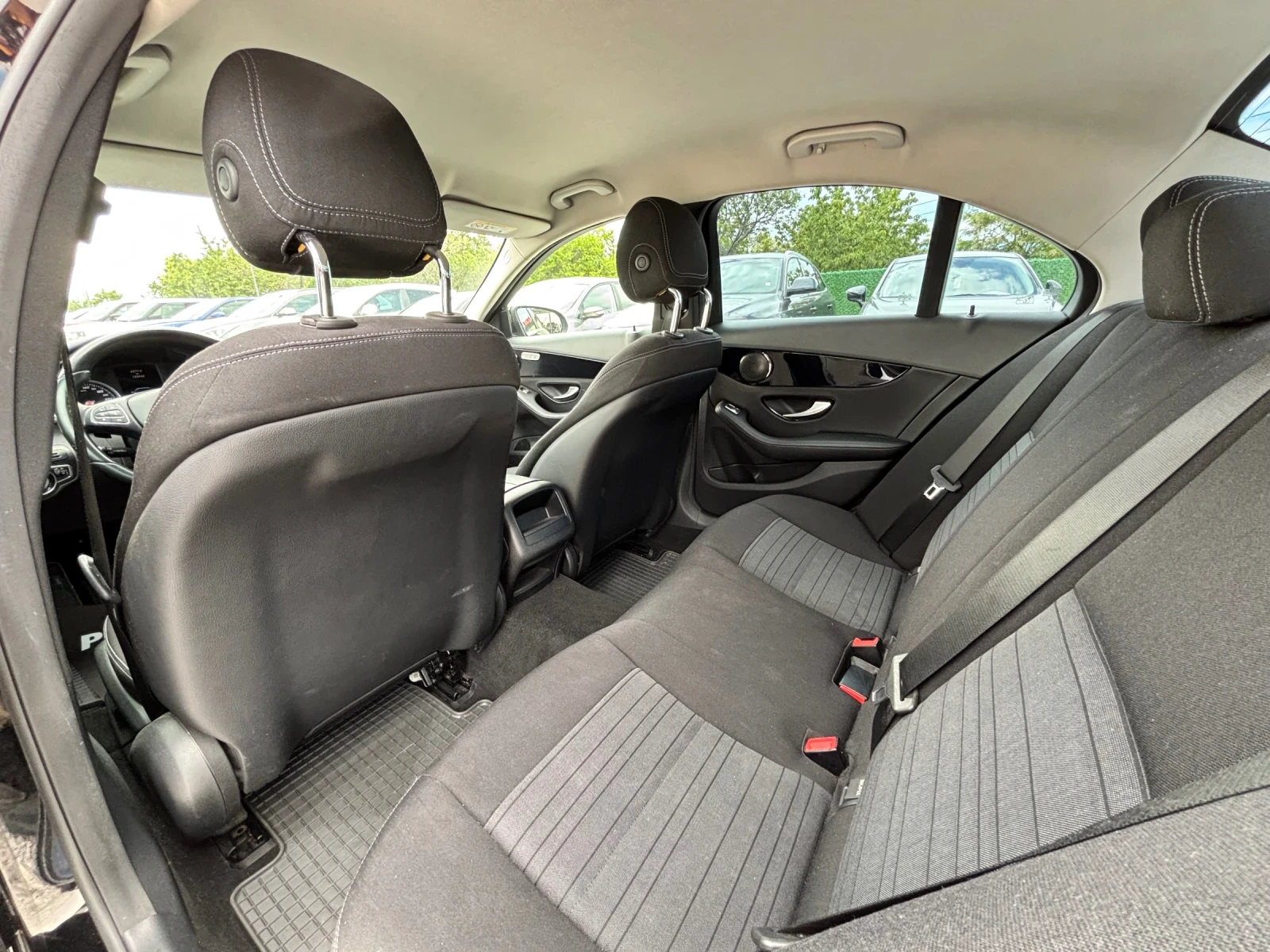 Mercedes-Benz C 180 C180/130X.KM./ПОДГРЕВ/TOP, снимка 8 - Автомобили и джипове - 54621978